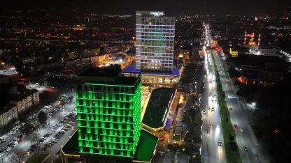 Manisa Büyükşehir’den Tıp Bayramı’na özel ışıklandırma