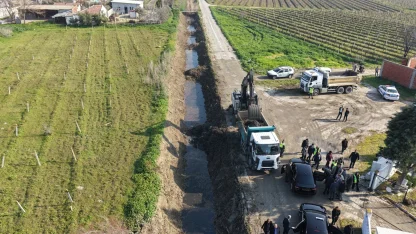 Manisa Saruhanlı'da dere temizlik seferberliği