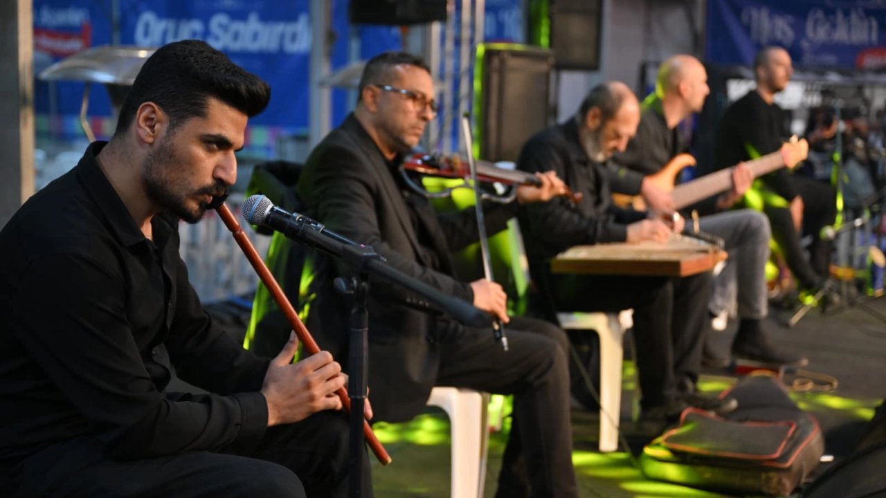 Manisa'da Ramazan’ın maneviyatı tasavvuf müziğiyle yaşandı