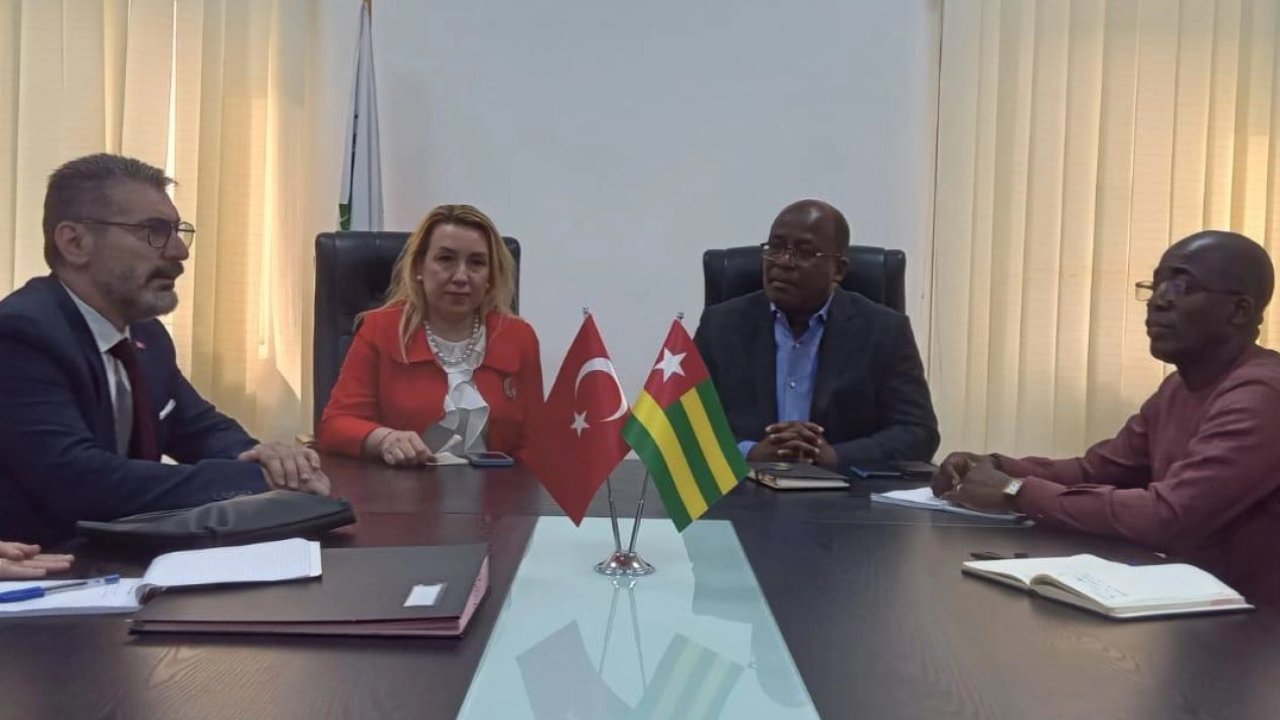 MEB'den Togo ve Senegal'e iş birliği ziyareti