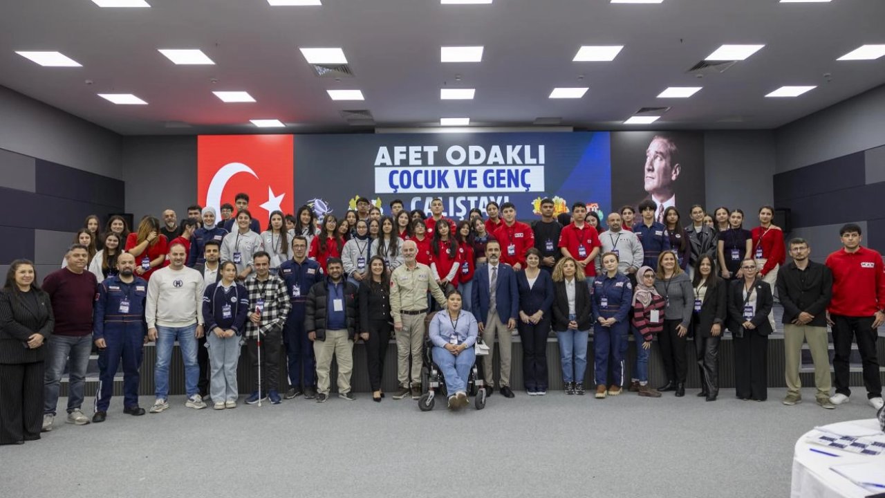 Mersin’de çocuk ve gençlerle afet bilinci çalıştayı