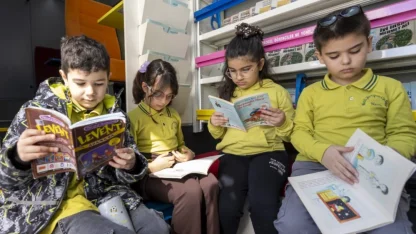 Mersin'de çocuklara sanat ve edebiyat dolu bir gün