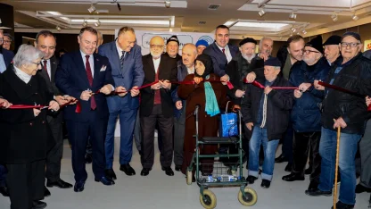 Olgun gençler, Yaşlılara Saygı Haftası’nda hünerlerini sergiledi