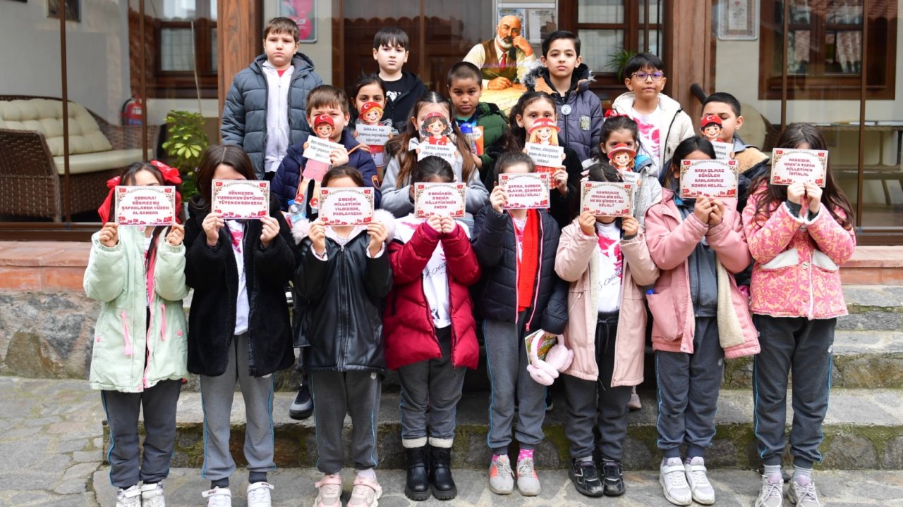 Osmangazi’de çocuklar Mehmet Akif Ersoy’un izinde