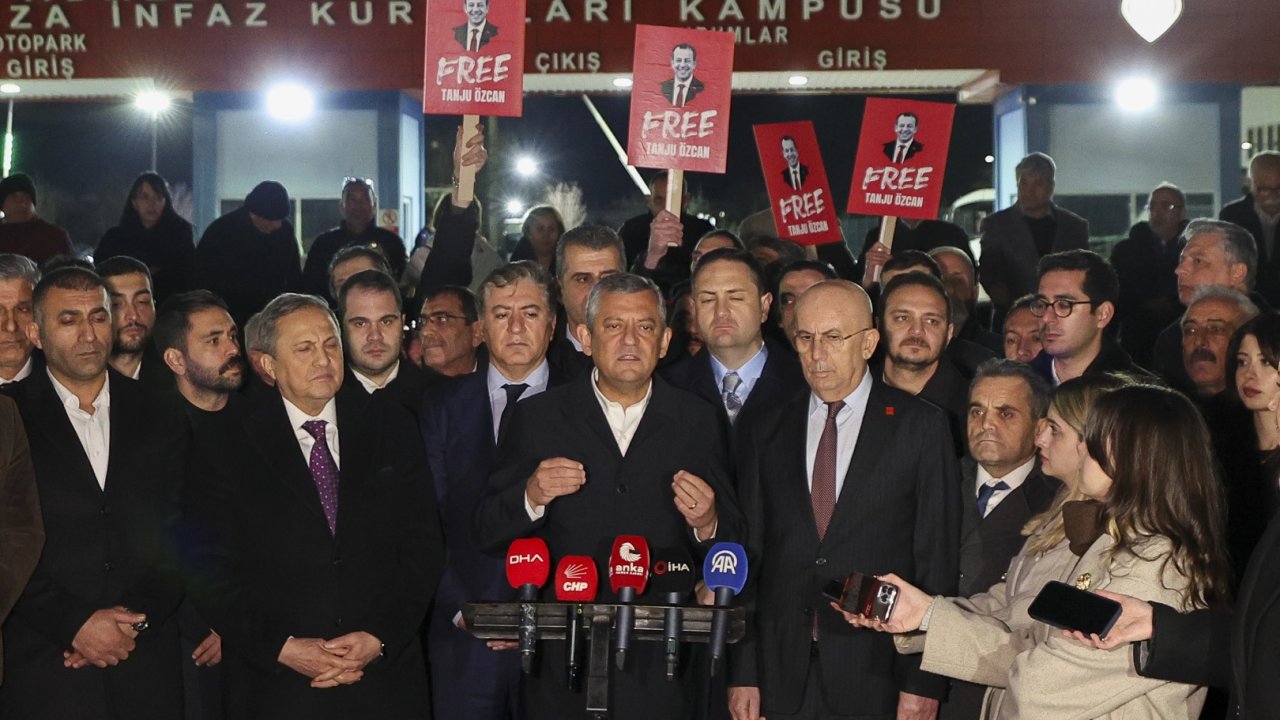 Özgür Özel’den Sincan Cezaevi’nde Tanju Özcan’a ziyaret