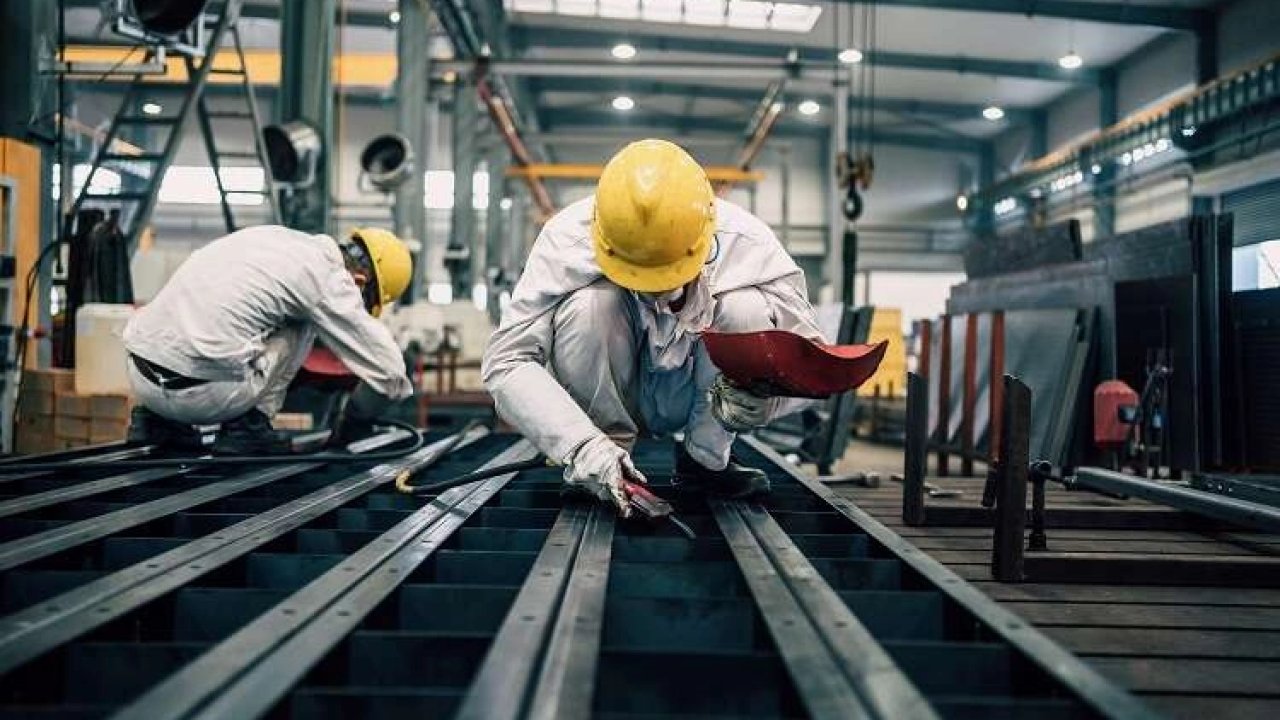 Ücretli çalışan 15,5 milyona ulaştı