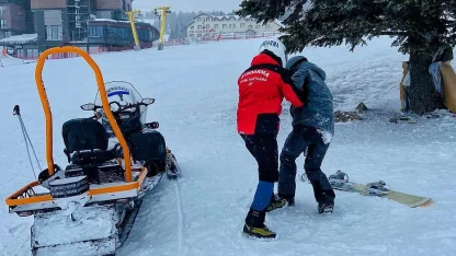 Uludağ’da JAK 9 günlük tatilde 141 olaya müdahale etti