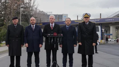 Vali Gül, bayram öncesi İstanbul’da trafik tedbirlerini denetledi