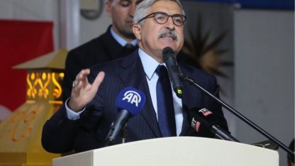 Yayman: Haddini bil Özgür Özel!