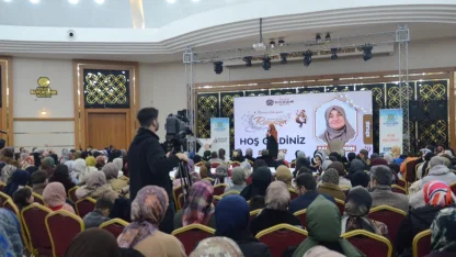 Yazar Saliha Erdim Malatyalılarla buluştu