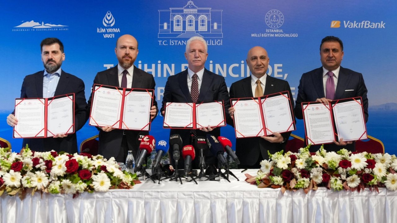 20 bin öğrenci Demokrasi ve Özgürlükler Adası’nda ağırlanacak