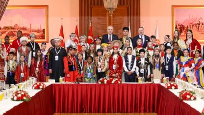 26 ülkeden dünya çocukları TBMM'de