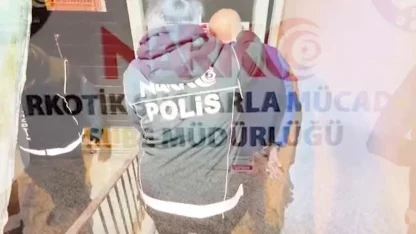 71 ilde dev narkotik operasyonu! Kilolarca uyuşturucu, yüz binlerce hap ele geçirildi