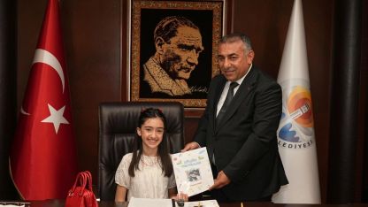 Adana Büyükşehir'e küçük başkan!