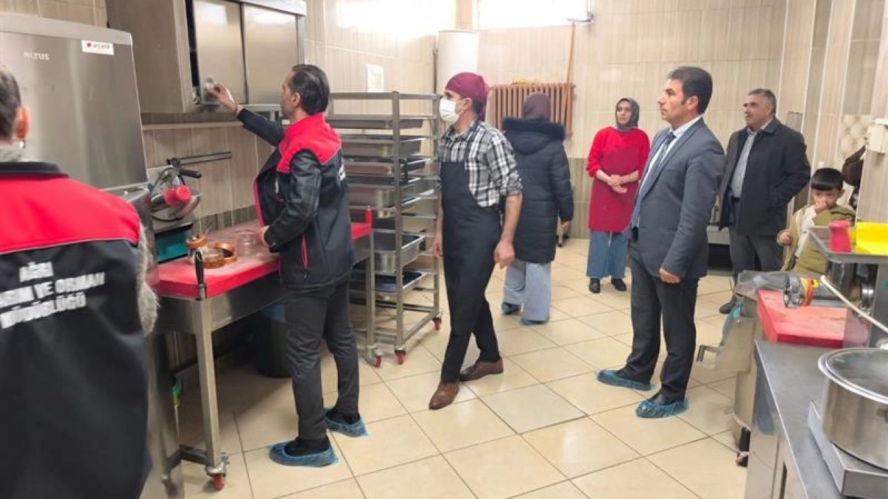 Ağrı’da öğrenci yurtları ve pansiyonlara gıda denetimi