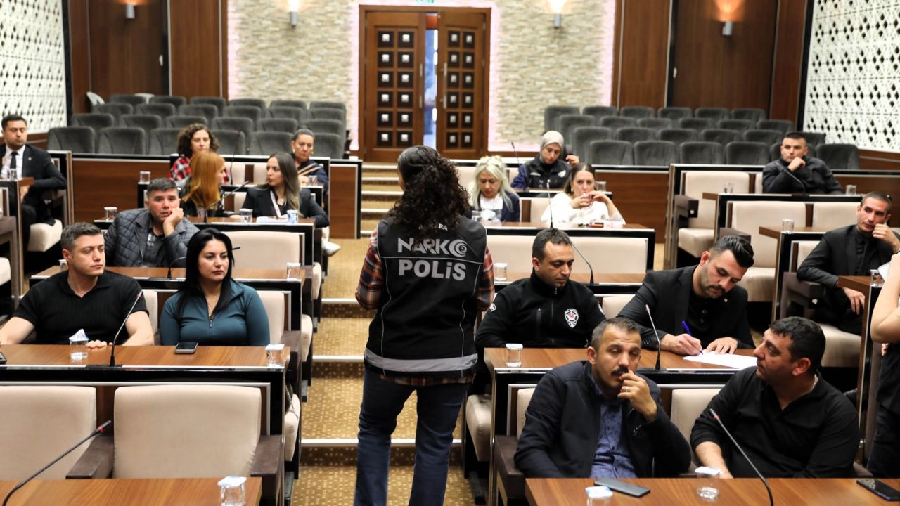 Ankara Keçiören'de özel güvenlik personeline 'Narko Kaan' eğitimi