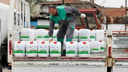 Ankaralı üreticiye sıvı gübre desteği
