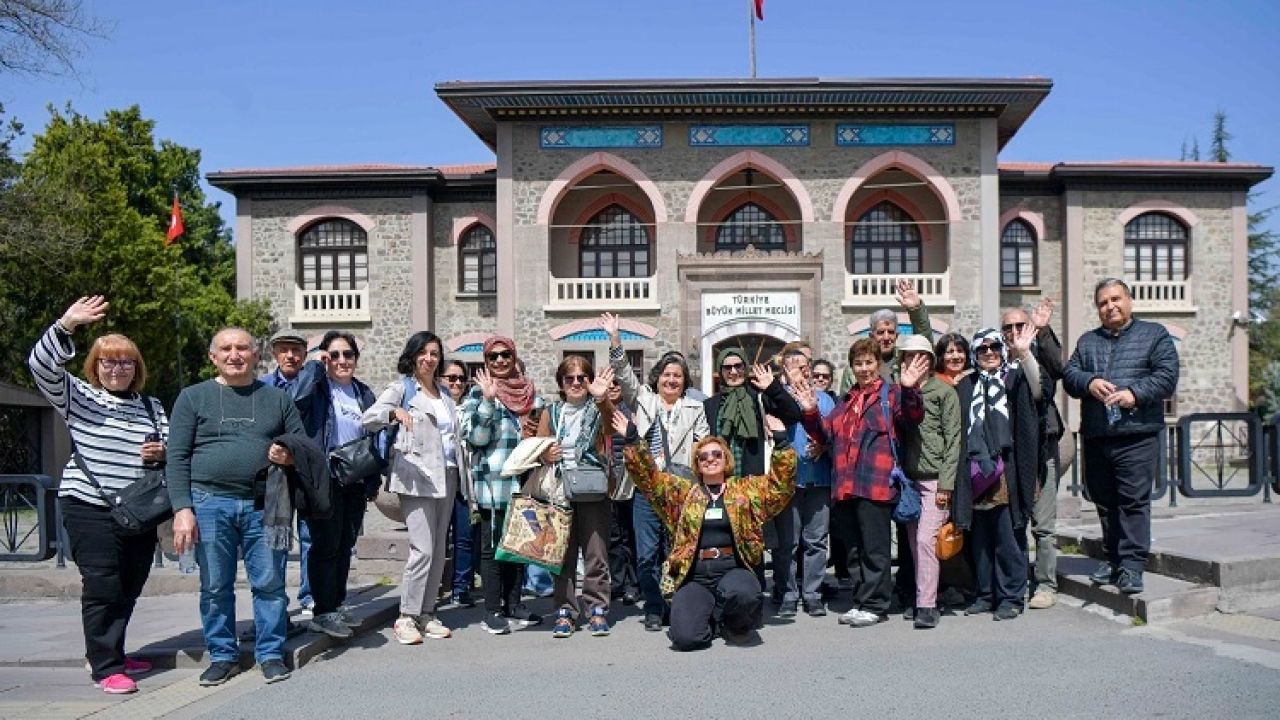 Ankara'nın simge noktaları tek rotada