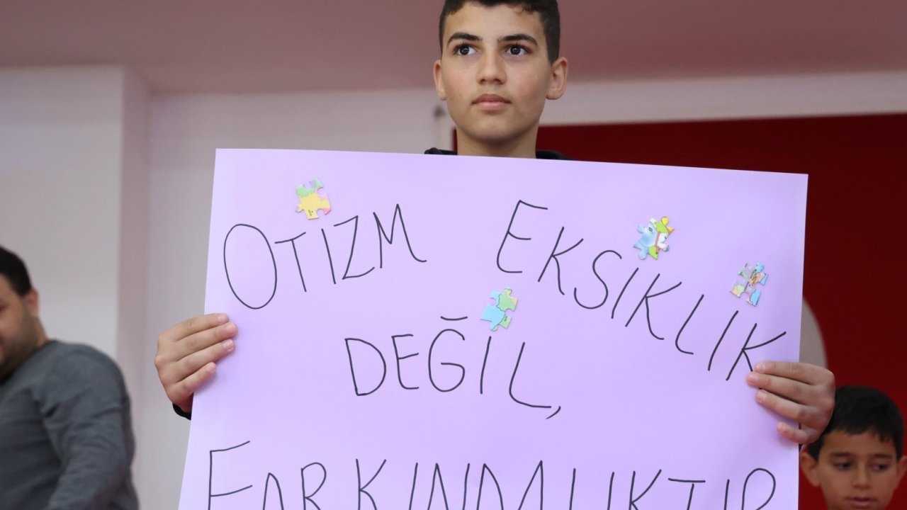 Antalya’da otizm farkındalığı için anlamlı etkinlik