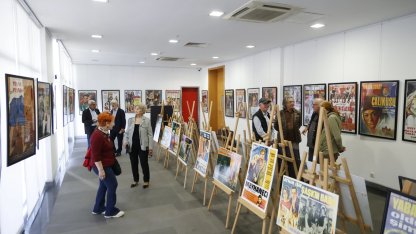 Antalyalılar Yeşilçam afişleriyle zamanda yolculuğa çıkıyor