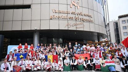 Balıkesir’de dünya çocukları buluştu