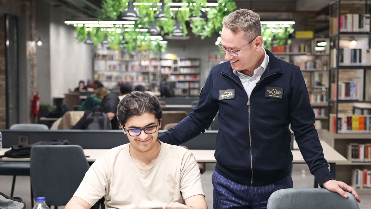 Başakşehirli öğrenciler sınavlara “Hoca Cepte” ile hazırlanıyor