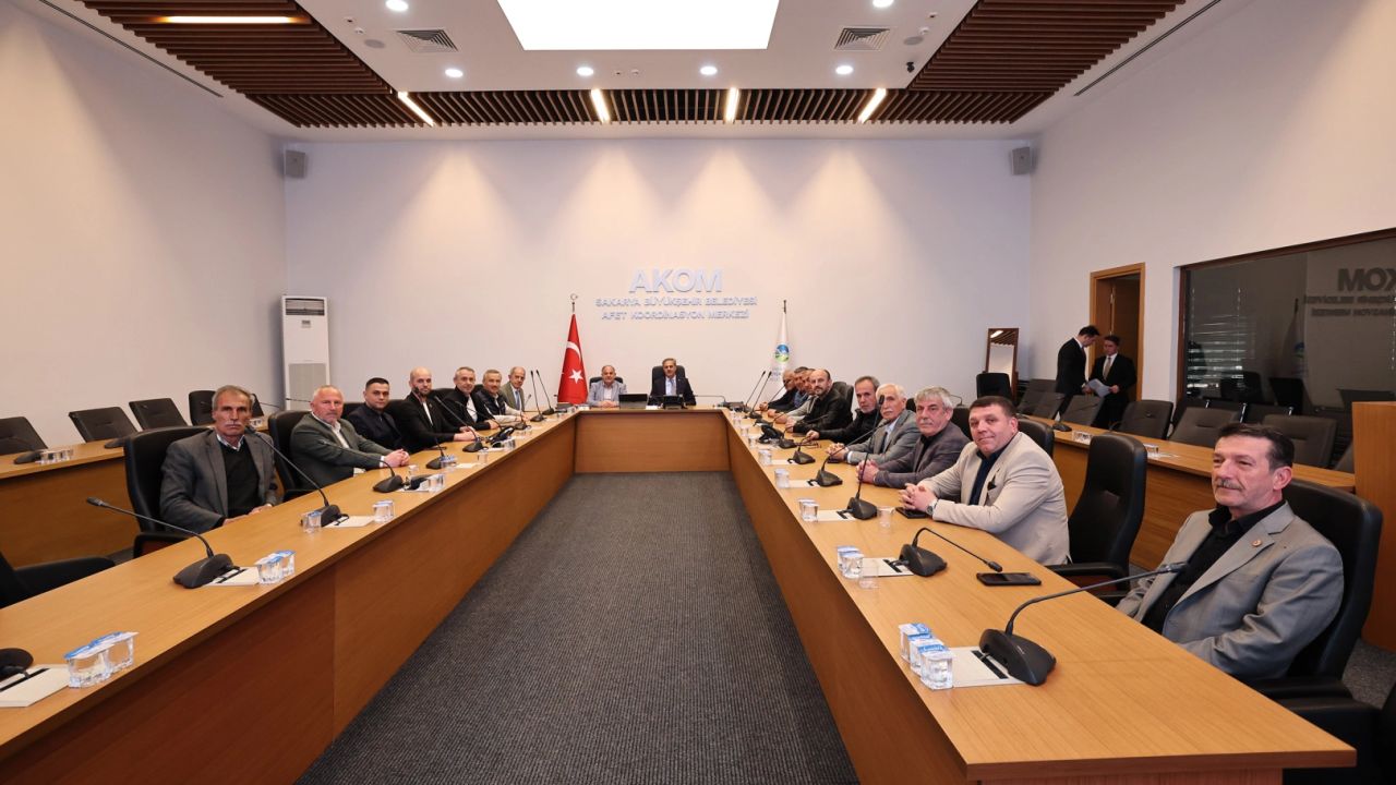 Başkan Alemdar Serdivan muhtarlarını AKOM’da ağırladı