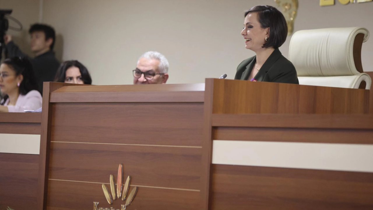 Başkan Kınay’dan Karabağlar Meclsi'nde demokrasi, sorumluluk ve emek vurgusu