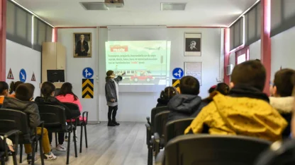 Başkentli miniklere trafik eğitimi