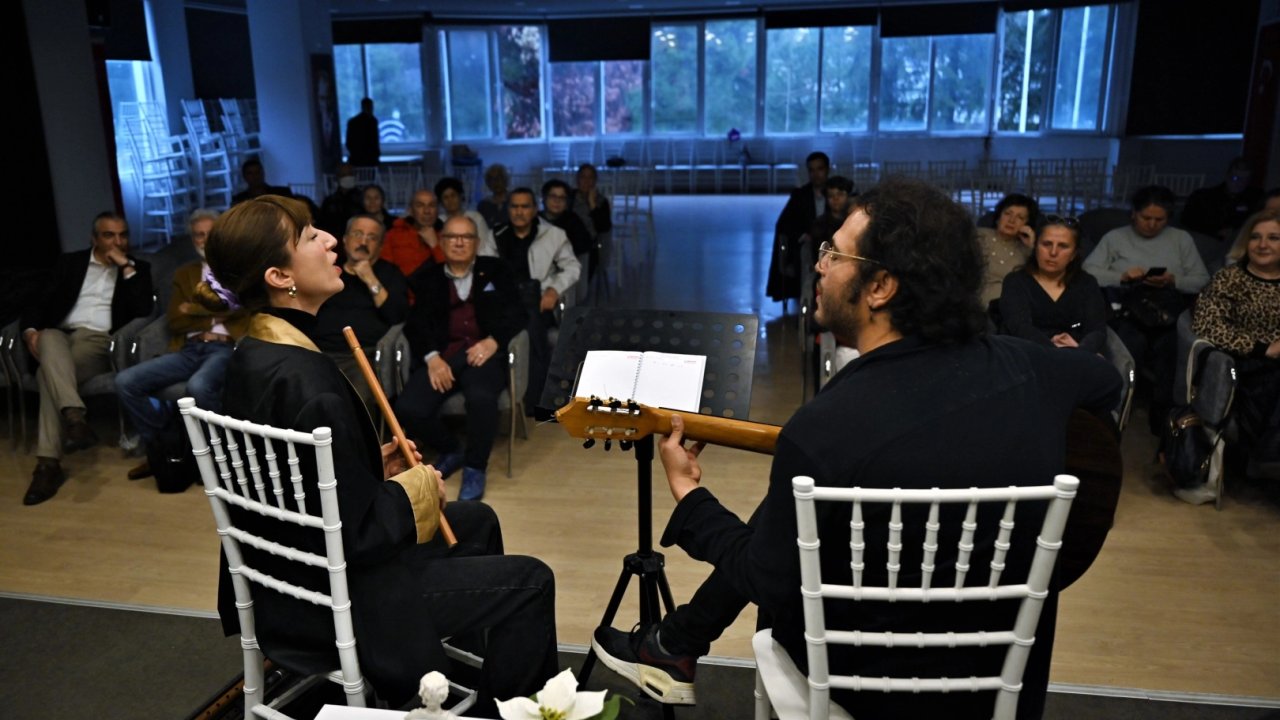 Bornova Kent Söyleşileri’nde şiir ve psikanaliz buluştu