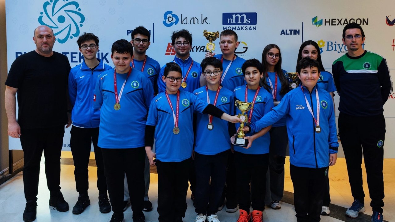 Bursa Büyükşehirli satranççılar başarıya doymadı