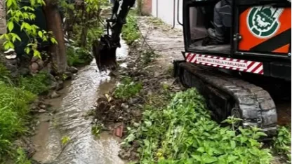 Bursa İnegöl’de sulama kanalı temizliği​​​​​​​