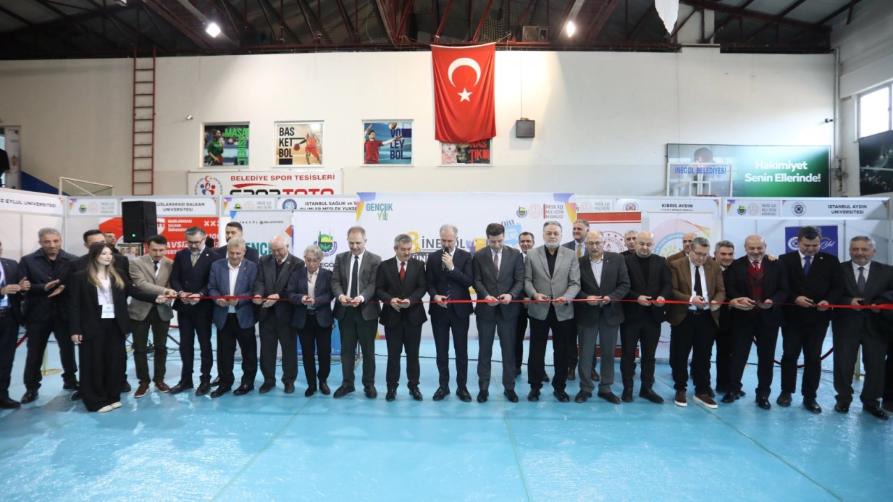 Bursa İnegöl’de Üniversite ve Meslek Tanıtım Günleri 8. kez kapılarını açtı