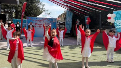 Bursa Nilüfer kreşlerinde 23 Nisan neşesi