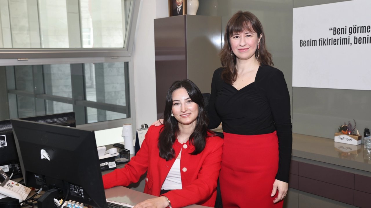 Bursa Nilüfer'den otizm farkındalığına ‘kırmızı’ destek