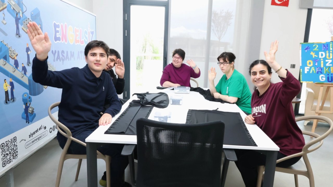 Bursa Osmangazi'de engelleri kaldıran atölye