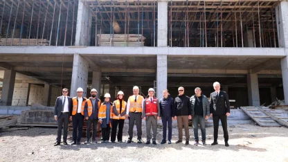 Bursa Osmangazi’de yeni kreş ve sağlık merkezi yükseliyor