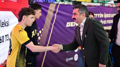 Bursa Yıldırım'da boks rüzgarı