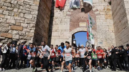 Bursa'da tarihi kent koşusu için nefesler tutuldu