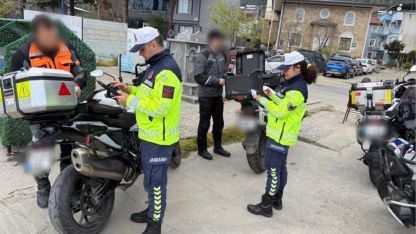 Bursa’da Trafik Jandarması'ndan motosikletlere sıkı denetim