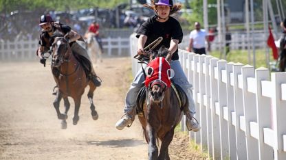 Bursa’nın Fethi’nin 700’üncü yılında 'Rahvan At Yarışları' heyecanı... 78 at birinciliğe koştu