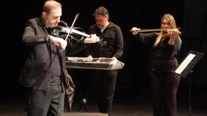 Çayırova’da keman dinletisi kulakların pasını sildi