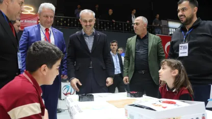 Çayırovalı öğrenciler akıl ve zeka oyunlarında ter döküyor