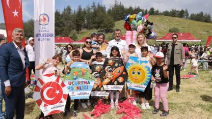 Denizli Büyükşehir’den çocuklara özel şenlik