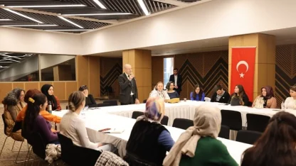 Denizli’de kadın girişimcilere dijital dünyada güçlü adım