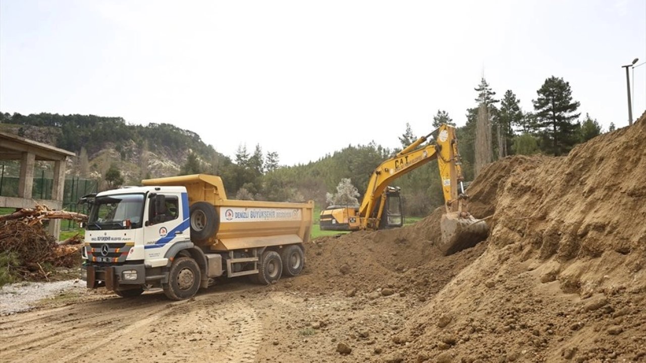 Denizli’de yol yatırımları hız kesmeden devam ediyor
