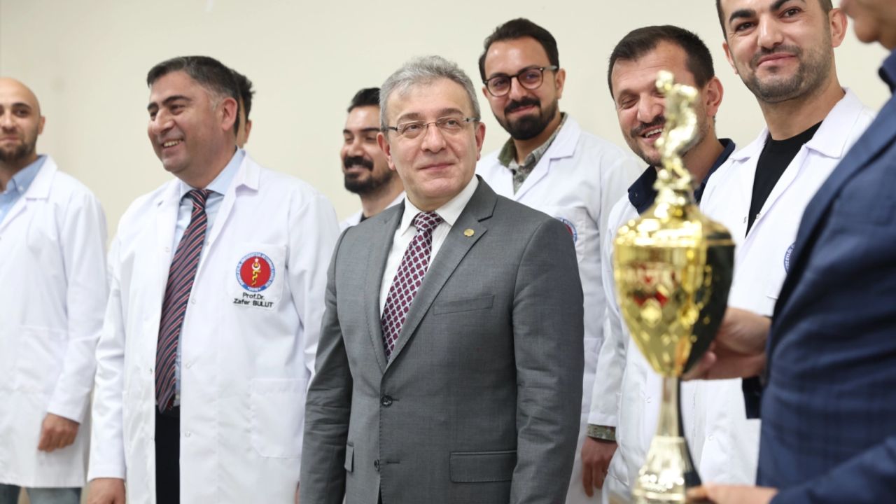 DEÜ Veteriner Fakültesi’nde beyaz önlük heyecanı