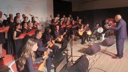 Edirne'de Keşan’da türkü dostları konseri büyük ilgi gördü