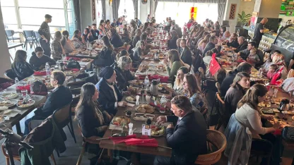 Edirne'de sağlık çalışanları kahvaltıda buluştu