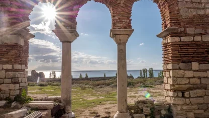 Enez Kalesi'ne 'bin liralık' ihmal!